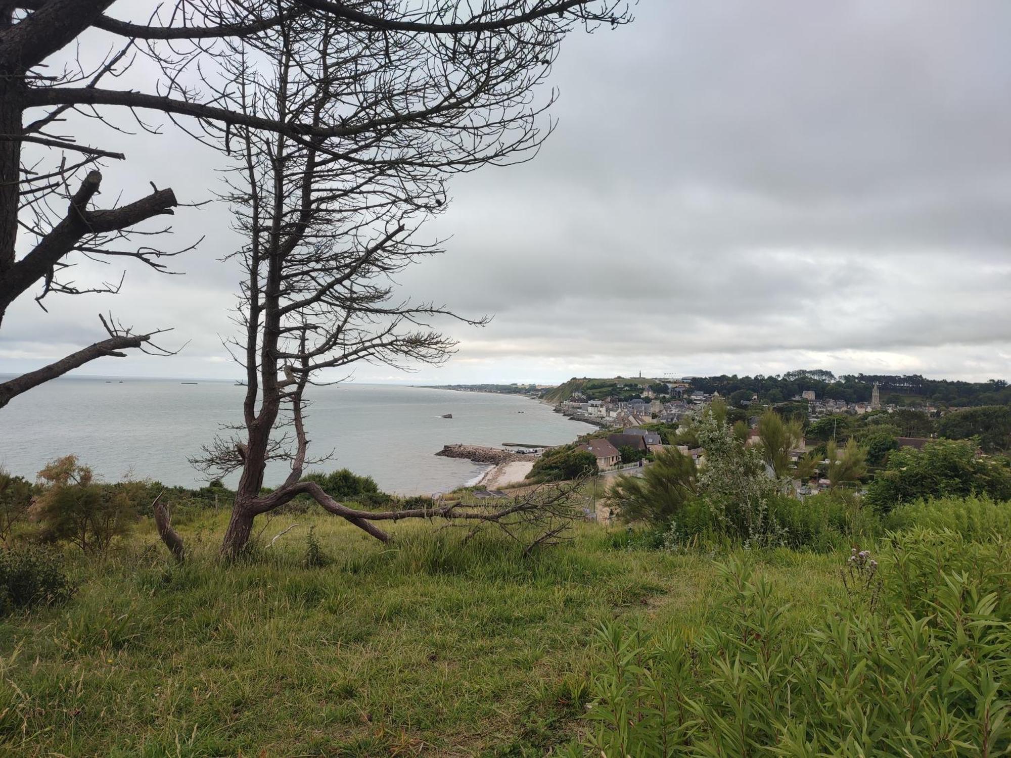 Le Cocon De Neptune Arromanches-les-Bains Bagian luar foto